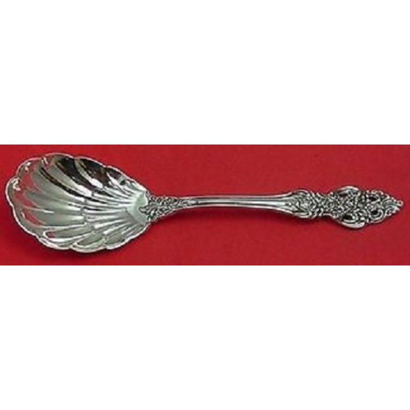 Vienna by Reed & Barton Sterling Sugar Spoon Shell 6 1/4"