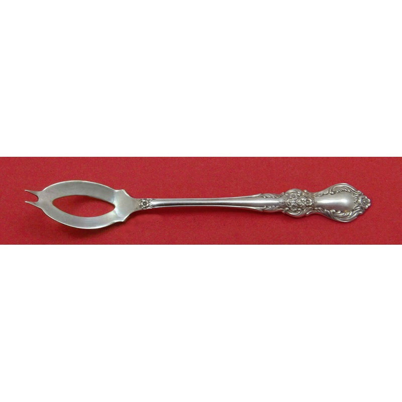 Southern Treasure by International Sterling Olive Spoon Ideal 5 3/4" Custom