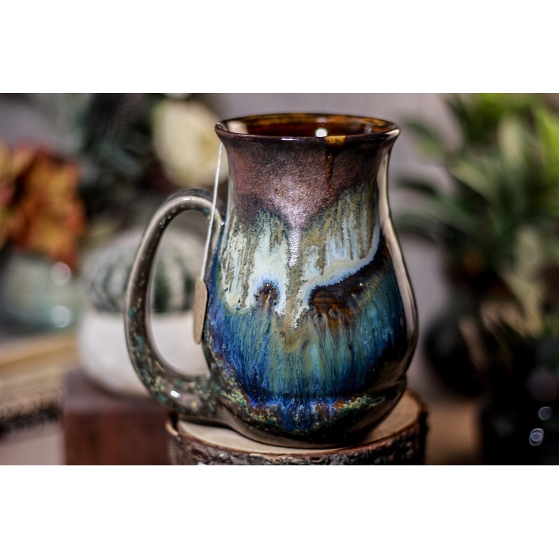 25-B Copper Agate Barely Flared Notched Acorn Mug - MISFIT, 17 oz. - 10% off
