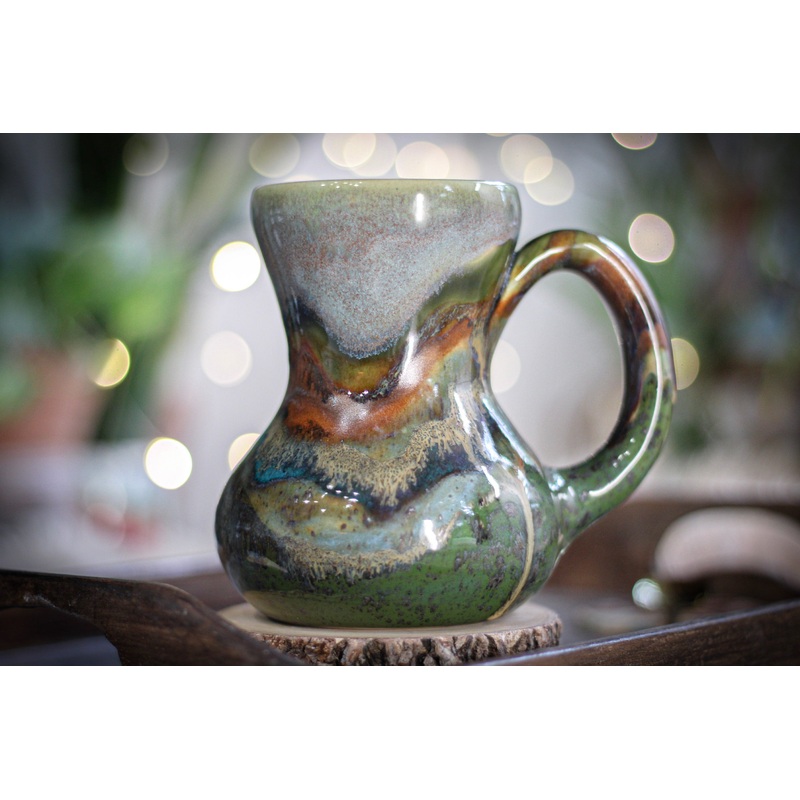 09-B Hidden Valley Variation Mug - MINOR MISFIT, 18 oz. - 10% off