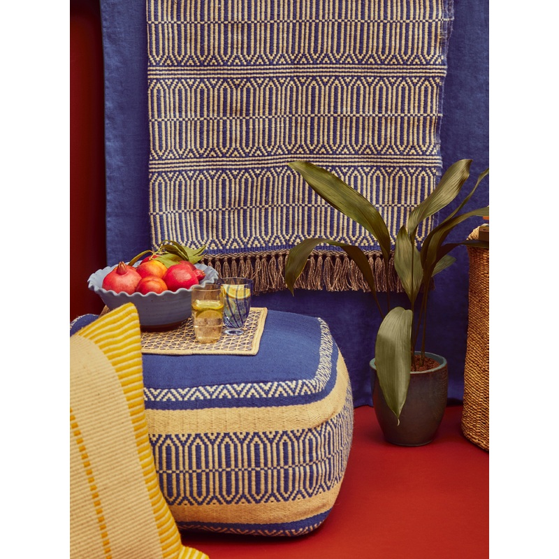 Handwoven Wool Rug with Fringe (63in/1.6m)