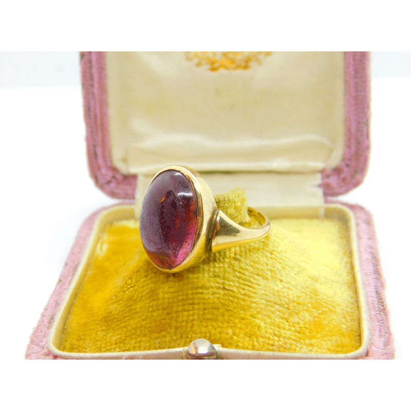 9ct Yellow Gold & Cabochon Almandine Garnet Dress Ring c1920 Art Deco