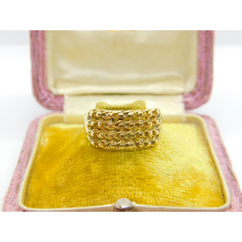 9ct Yellow Gold Essential Keeper Ring Vintage c1970 Size Q UK