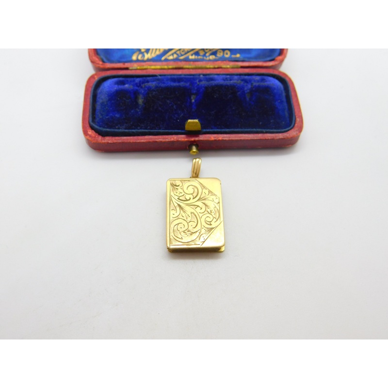 9ct Yellow Gold Floral Swirl Pattern Book Locket Pendant 1975 Birmingham Vintage