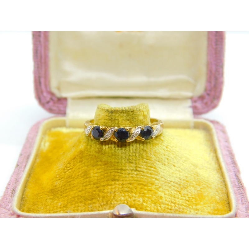 9ct Yellow Gold, Sapphire & Diamond Swirl Band Ring c1990 Birmingham