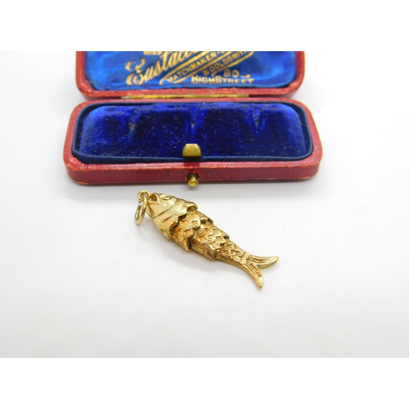 Large 9ct Yellow Gold Articulated Flapping Fish Pendant 1979 London Vintage