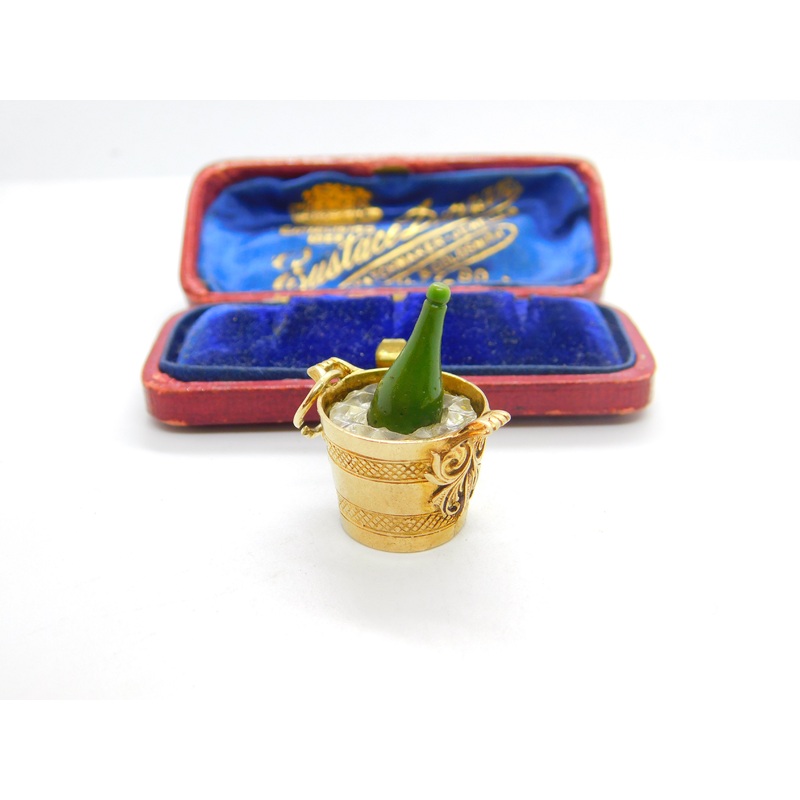 Large 9ct Yellow Gold Champagne Ice Bucket Charm Pendant 1963 London