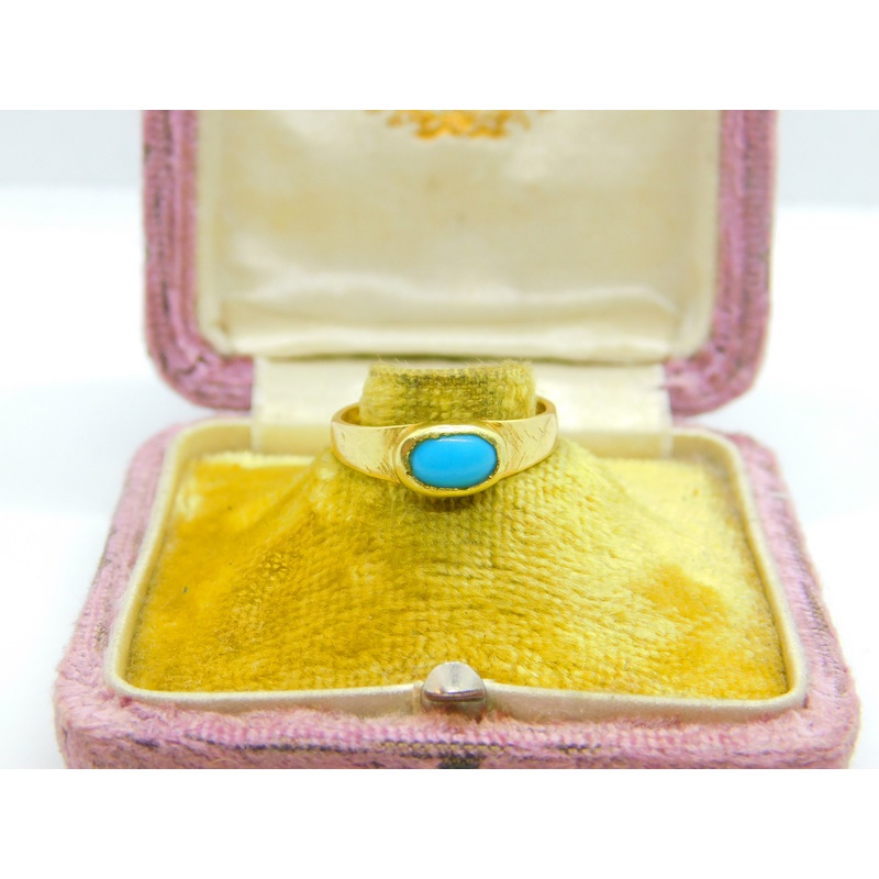 18ct Yellow Gold Cabochon Turquoise Set Band Ring 1921 Birmingham Antique