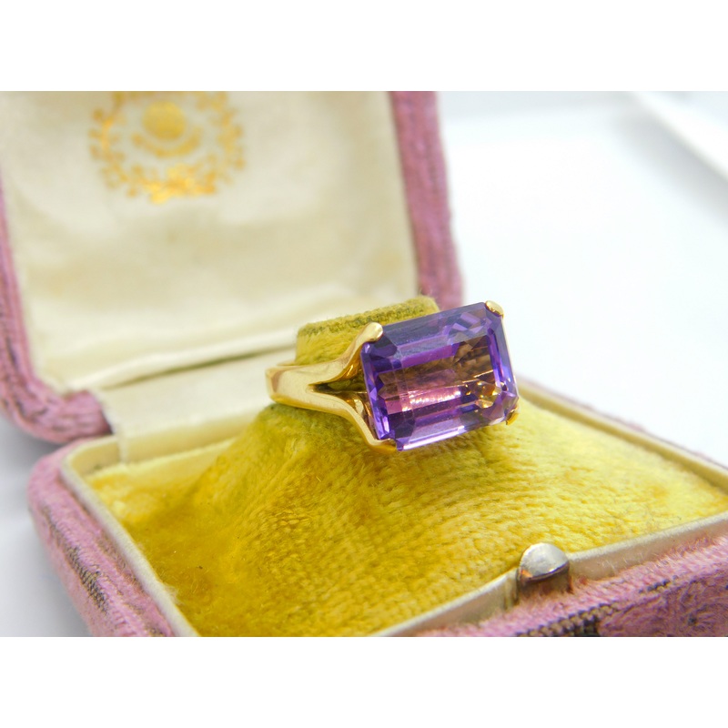 18ct Yellow Gold & Faceted Amethyst Cocktail Ring Vintage c1980