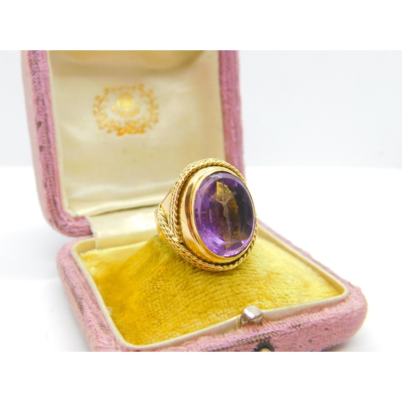 Corpus Christi Intaglio Amethyst 14ct Gold Signet Bishop Ring Antique Victorian
