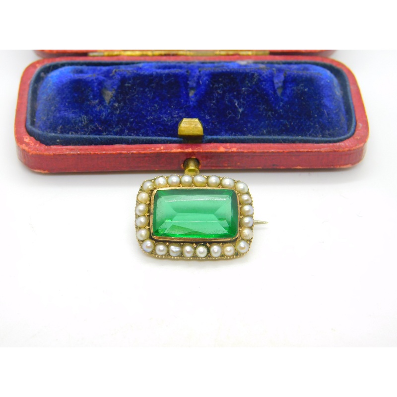 Emerald Paste Seed Pearl in 9ct Yellow Gold Brooch Pin Antique Georgian c1820