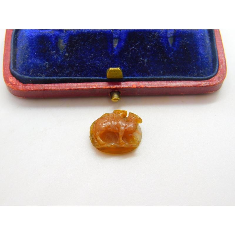 Pair of "Camels" Roman Intaglio Grand Tour Agate Hardstone Cameo Antique c1800