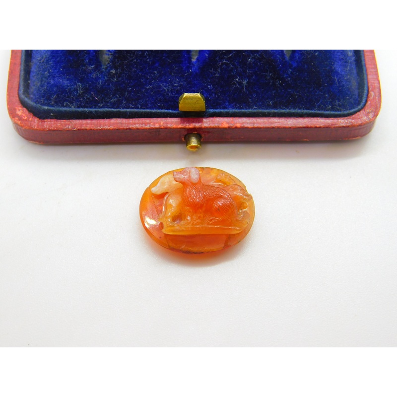 Pair of "Dogs" Roman Intaglio Grand Tour Agate Hardstone Cameo Antique Georgian