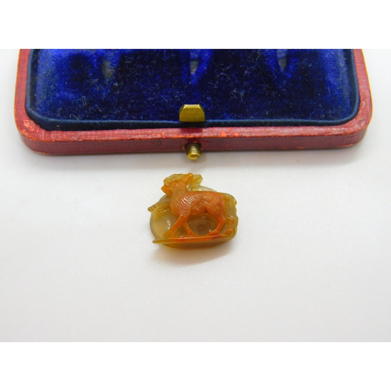 Pair of "Rabbits" Roman Intaglio Grand Tour Agate Hardstone Cameo Antique Georgian