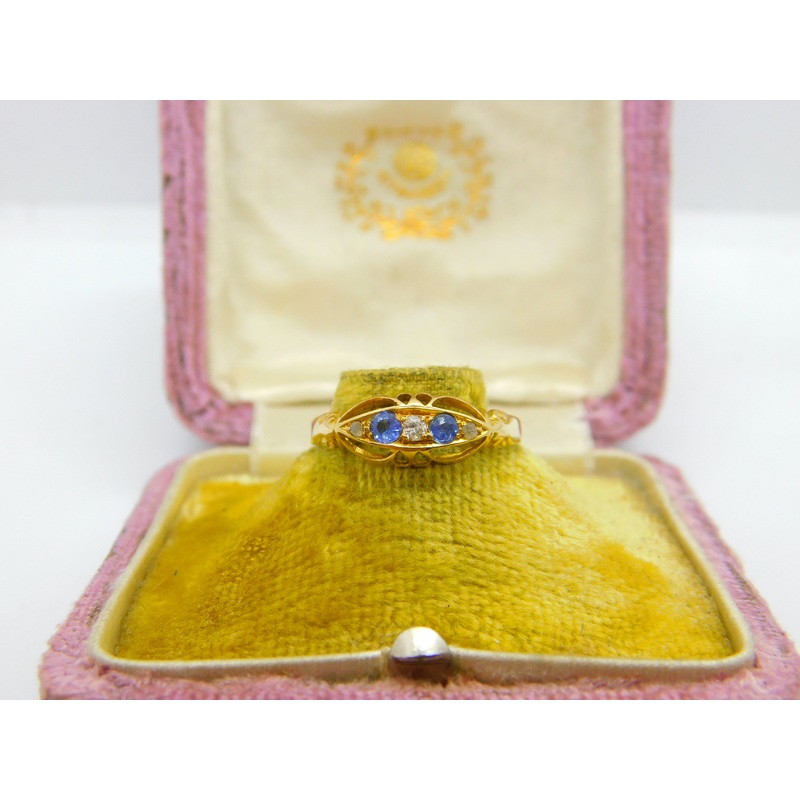 Victorian 18ct Yellow Gold, Sapphire & Diamond Boat Ring Antique c1890