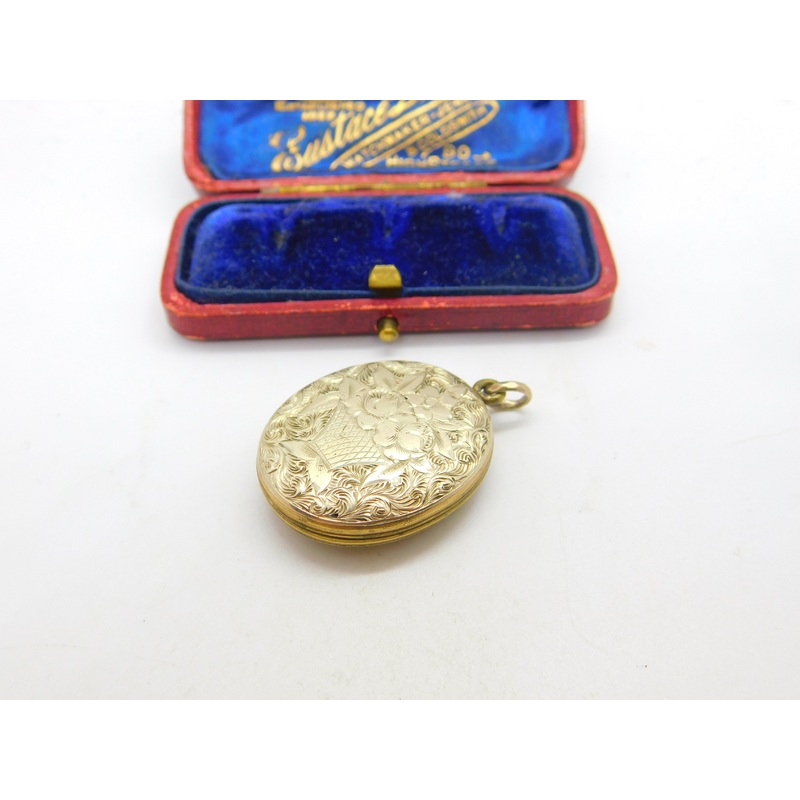 Victorian 9ct Yellow Gold Back & Front Floral Pattern Double Locket c1880