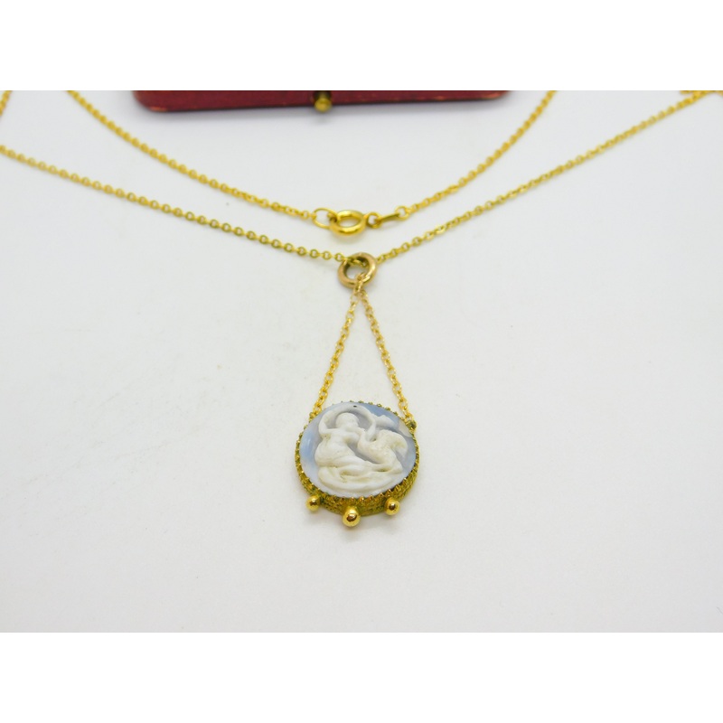 Victorian Gold Plated Carved Classical Cameo Pendant Necklace Antique c1850