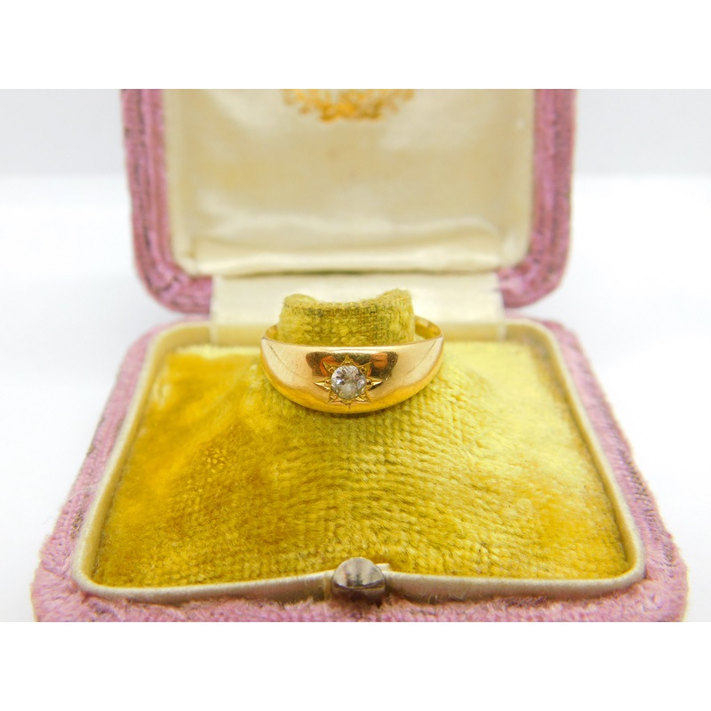 18ct Yellow Gold Starburst 'Gypsy' Ring with 0.2ct Diamond Antique c1900