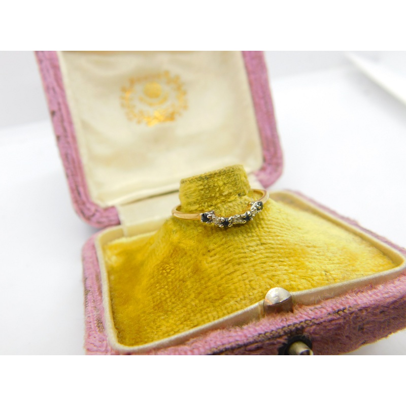9ct Yellow Gold, Sapphire & Diamond Band Ring Vintage c1980 Sheffield