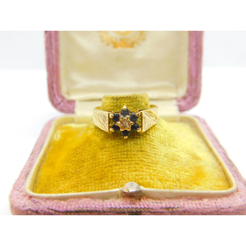9ct Yellow Gold, Sapphire & Diamond Floral Cluster Ring 1978 London Vintage