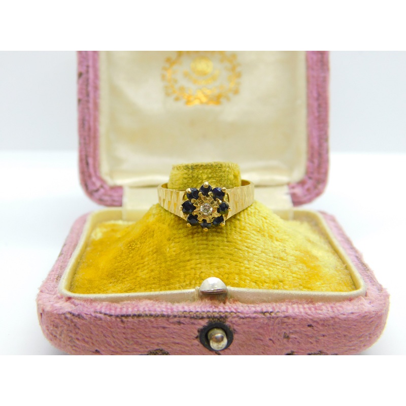 9ct Yellow Gold, Sapphire & Diamond Floral Cluster Ring Vintage 1978 London