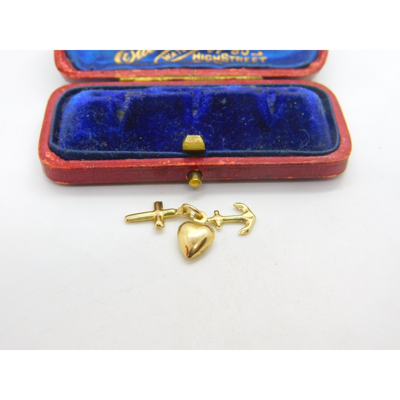 Faith, Hope and Charity 9ct Yellow Gold Charm Pendant Vintage c1970