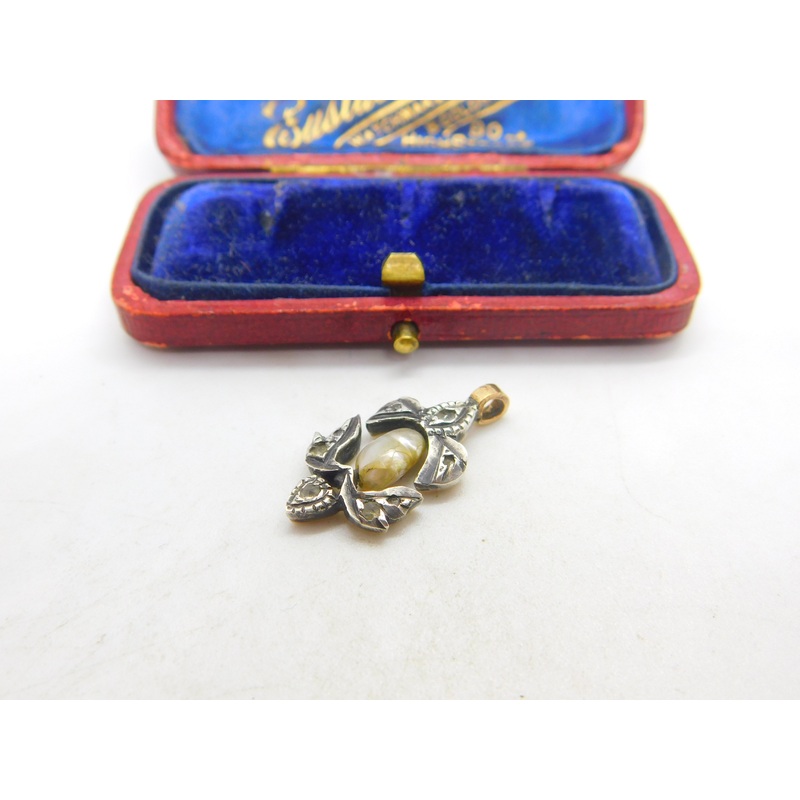 Georgian 9ct Rose Gold & Diamond Paste Dove or Turtle Pendant c1820 Antique