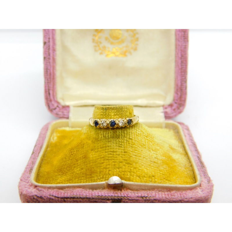 Victorian Style 18ct Gold, 0.1ct Diamond & Garnet Set Boat Ring 1973 Vintage