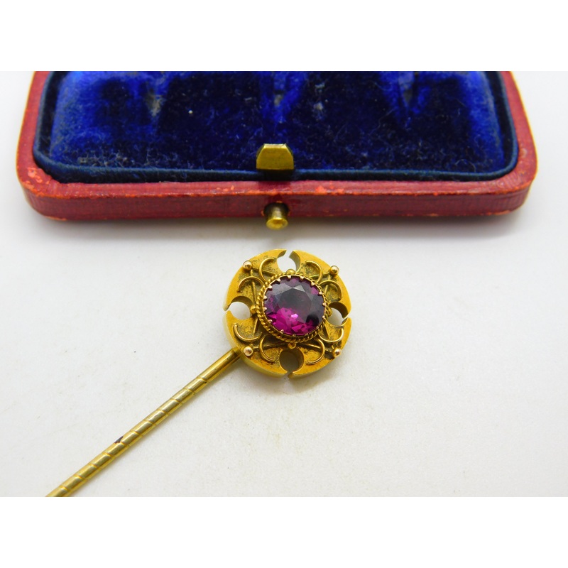 18ct Yellow Gold Almandine Garnet Set Canterbury Cross Stick Pin c1860 Antique