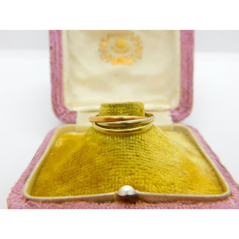 9ct Tri-Colour Gold Trinity Wedding Ring Antique c1930 Art Deco Size O UK