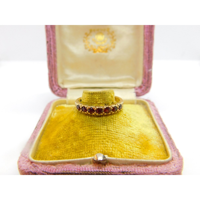 9ct Yellow Gold Bohemian Garnet Set Half Eternity Ring 1973 Birmingham Vintage
