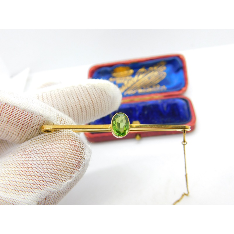 Edwardian 9ct Yellow Gold Faceted Peridot Set Bar Brooch Antique c1910
