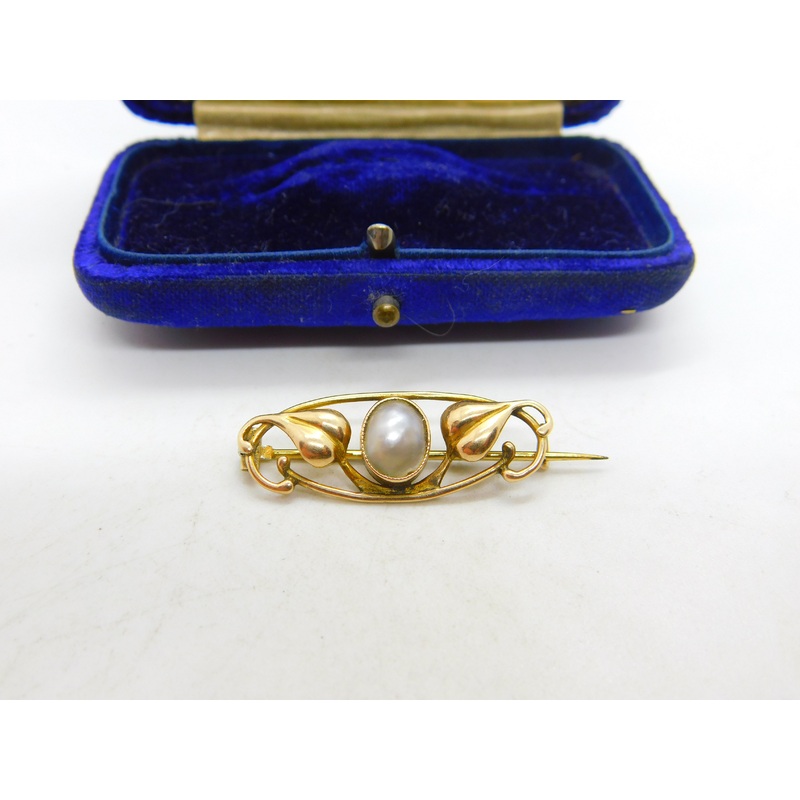 Murrle Bennett Style 9ct Gold Blistered Pearl Leaf Brooch c1910 Antique