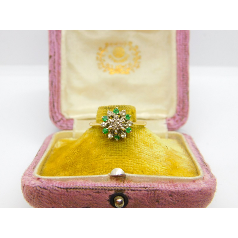 18ct Yellow Gold, Emerald & Diamond Floral Cluster Ring 1973 Birmingham Vintage