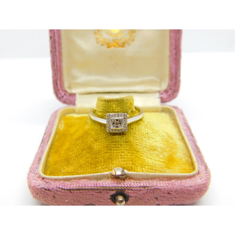 9ct White Gold & Diamond Set Modernist Square Dress Ring c1980 Vintage