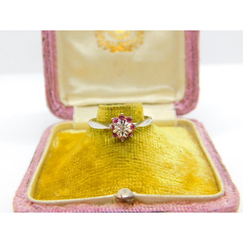 9ct White Gold, Ruby & Diamond Floral Cluster Ring 1977 Birmingham Vintage