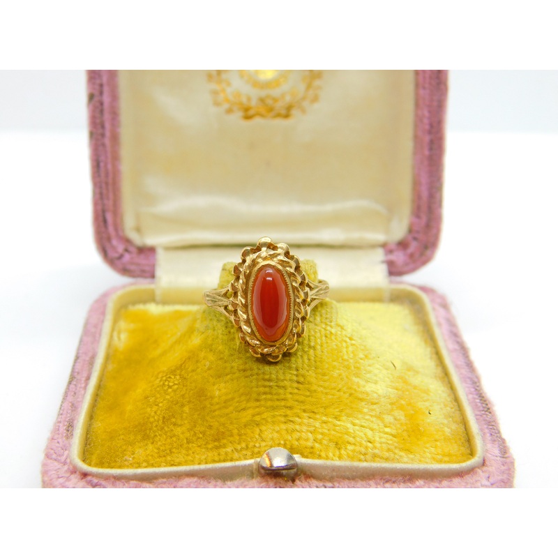 9ct Yellow Gold Cabochon Carnelian Set Signet Ring Vintage 1975 Birmingham