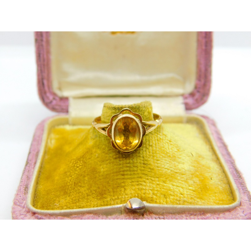 9ct Yellow Gold Citrine Set Floral Band Ring VIntage c1970