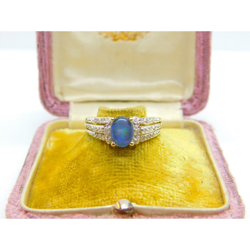 9ct Yellow Gold, Doublet Opal & Diamond Set Band Ring Vintage c1990 Sheffield