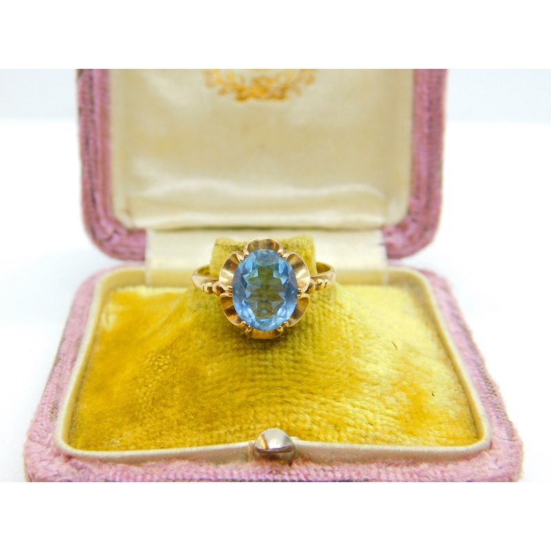 9ct Yellow Gold Imperial Blue Topaz Floral Band Ring 1971 Birmingham Vintage