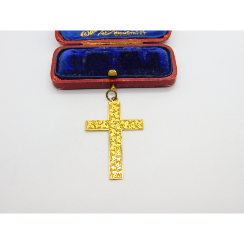Edwardian Large 9ct Yellow Gold Ivy Leaf Pattern Cross Pendant 1910 Birmingham