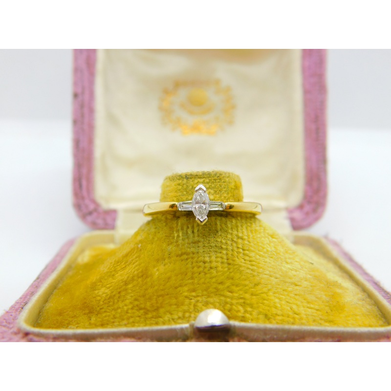 18ct Yellow Gold Marquise & Baguette Cut Diamond Dress Ring London 2000