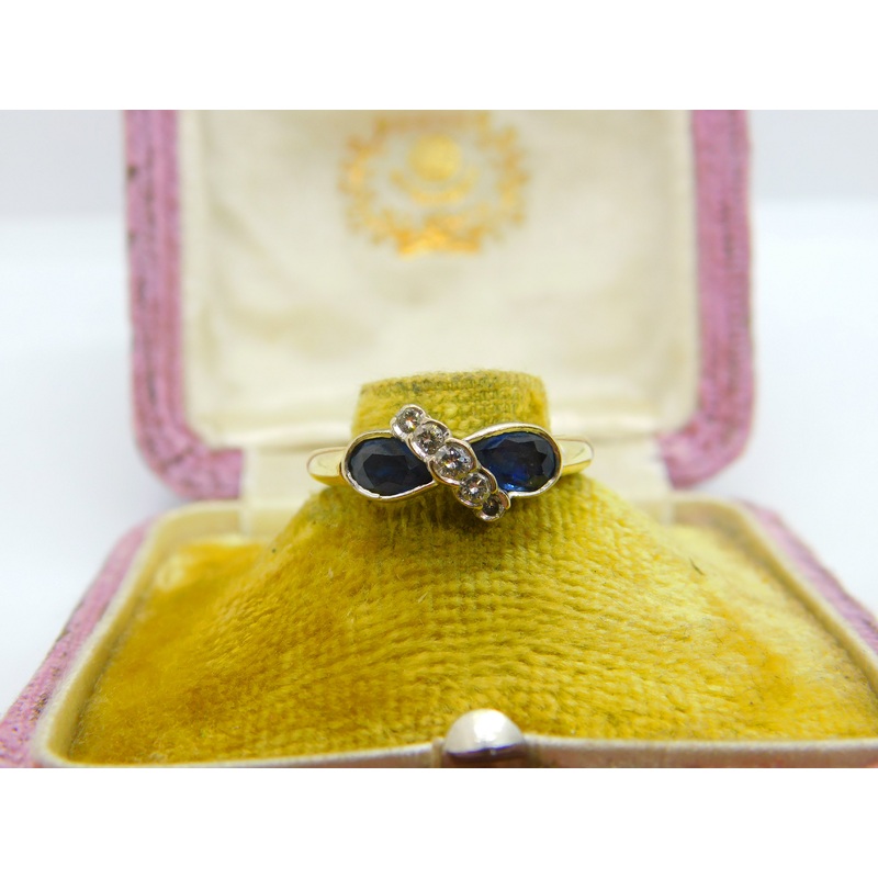 18ct Yellow Gold, Sapphire & Diamond Modernist Ring 1997 London Vintage