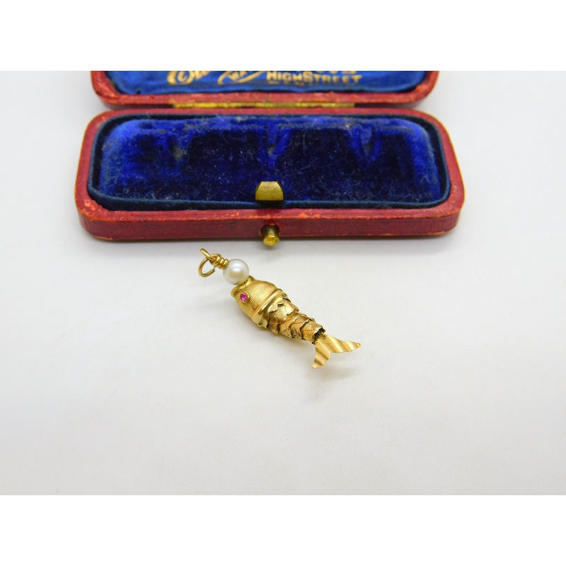 9ct Yellow Gold Articulated Fish with Pearl Ball Charm Pendant Vintage c1970