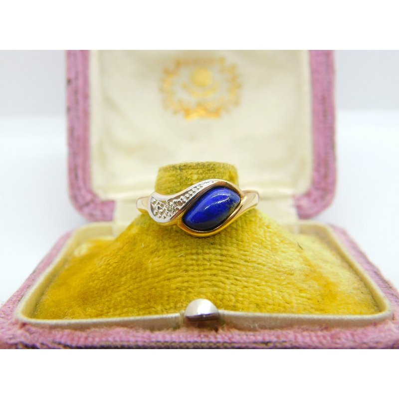 9ct Yellow Gold, Lapis Lazuli & Diamond Modernist Crossover Ring Vintage c1980