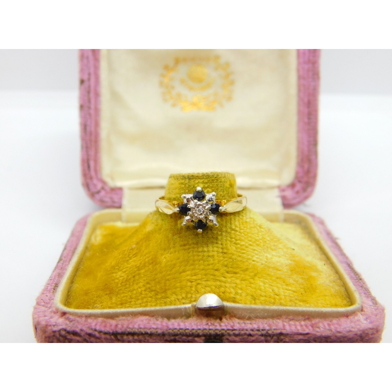 9ct Yellow Gold, Sapphire & Diamond Set Floral Cluster Ring 1979 Birmingham