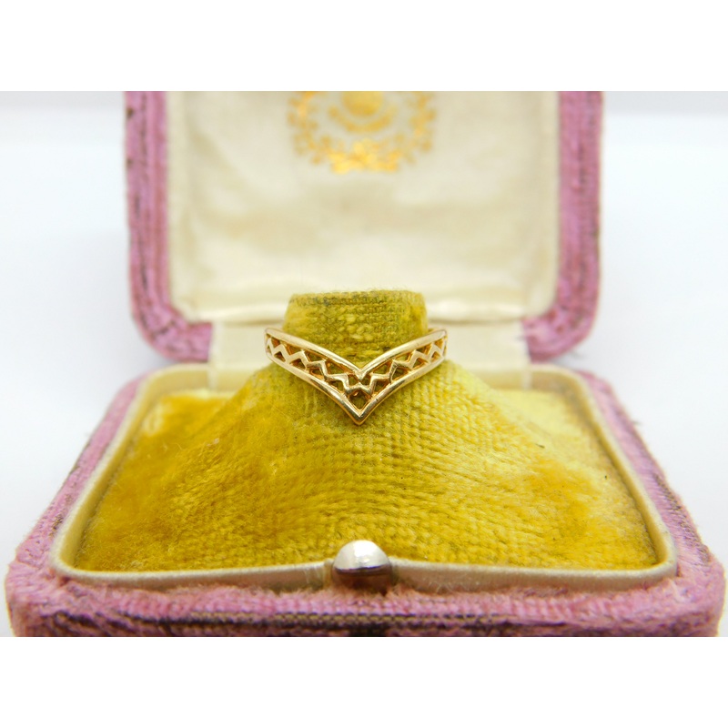 9ct Yellow Gold Woven Pattern Wishbone Band Ring 1987 London Vintage