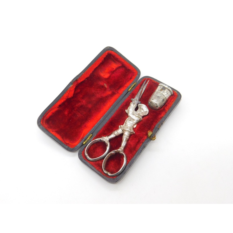 Boxed Victorian Pair of Novelty Sewing Scissors & Thimble c1860 Antique