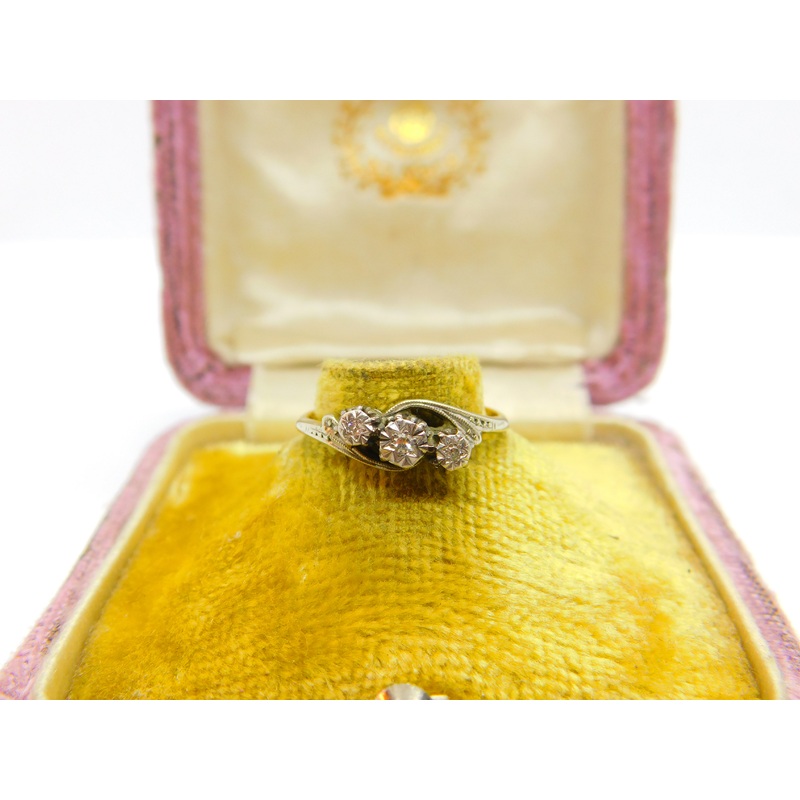 Diamond 18ct Yellow Gold and Platinum Trilogy Ring Antique Art Deco c1920