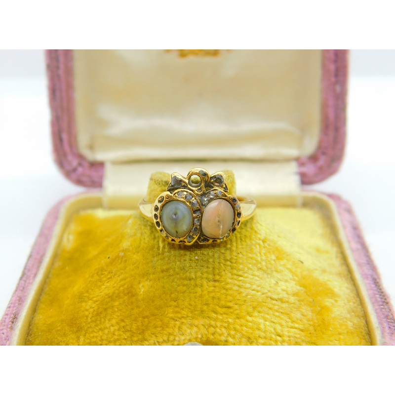 Early Georgian 18ct Gold, Angel Skin Coral & Diamond Marriage Unity Ring c1760